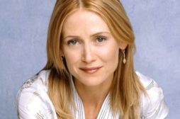 Intervista a Kelly Rowan: “Riprendere ‘The O.C.’? Mai dire mai”