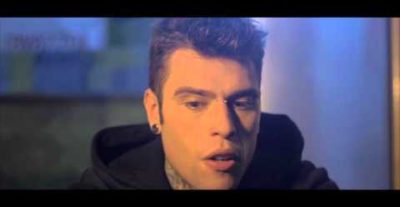 Fedez ed Ensi nelle nuove featurette di Zeta