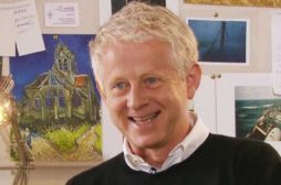 Omaggio a Richard Curtis, dopo il suo ritiro dalla regia cinematografica