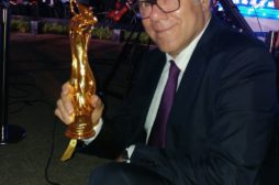 Carlo Verdone  premiato in Cina al Festival di Xi’ an come miglior attore