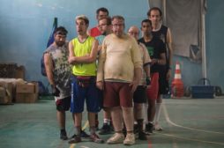 Disponibili due nuove clip tratte da Non Ci Resta Che Vincere