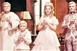 Disponibile su RaiPlay Fantasmi a Roma di Antonio Pietrangeli