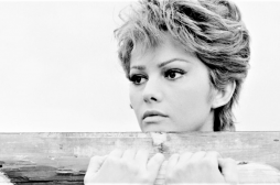 Disponibile su RaiPlay La ragazza di Bube di Luigi Comencini, con Claudia Cardinale