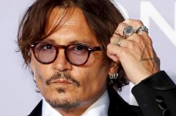 Johnny Depp ad Alice nella Città con TaTaTu