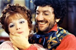 Disponibile su RaiPlay La Tosca di Luigi Magni, con Monica Vitti e Gigi Proietti
