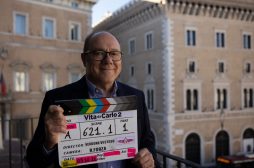 Paramount+, al via le riprese della seconda stagione di Vita da Carlo