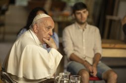 Disney+, Faccia a Faccia con Papa Francesco, dal 5 aprile in streaming