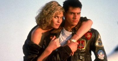 Top Gun di Tony Scott. L’adrenalinico cult volante spegne 4 decenni di candeline.